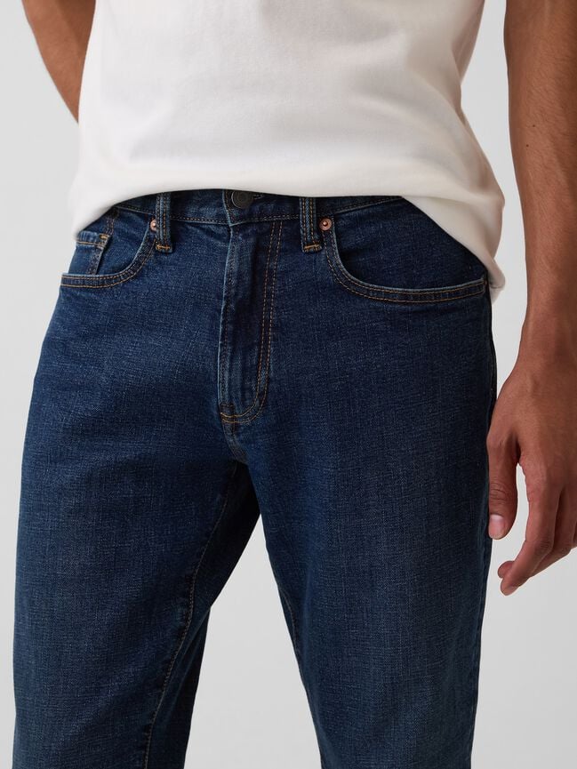 جينز بقصة ضيقة gap جينز بقصة ضيقة