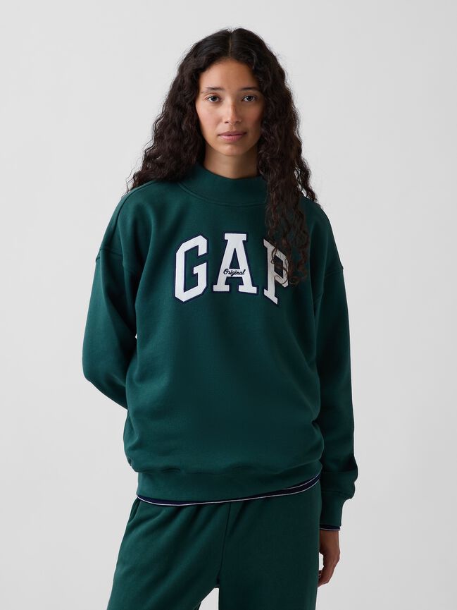 علوية أكمام قصيرة gap علوية أكمام قصيرة