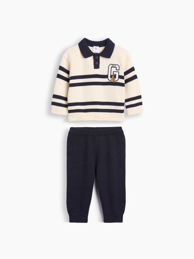طقم ملابس gap طقم ملابس