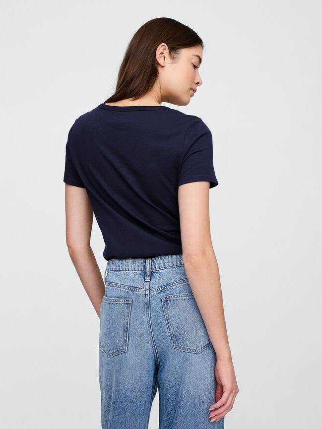 Favorite V-Neck T-Shirt gap favorite v neck t shirt