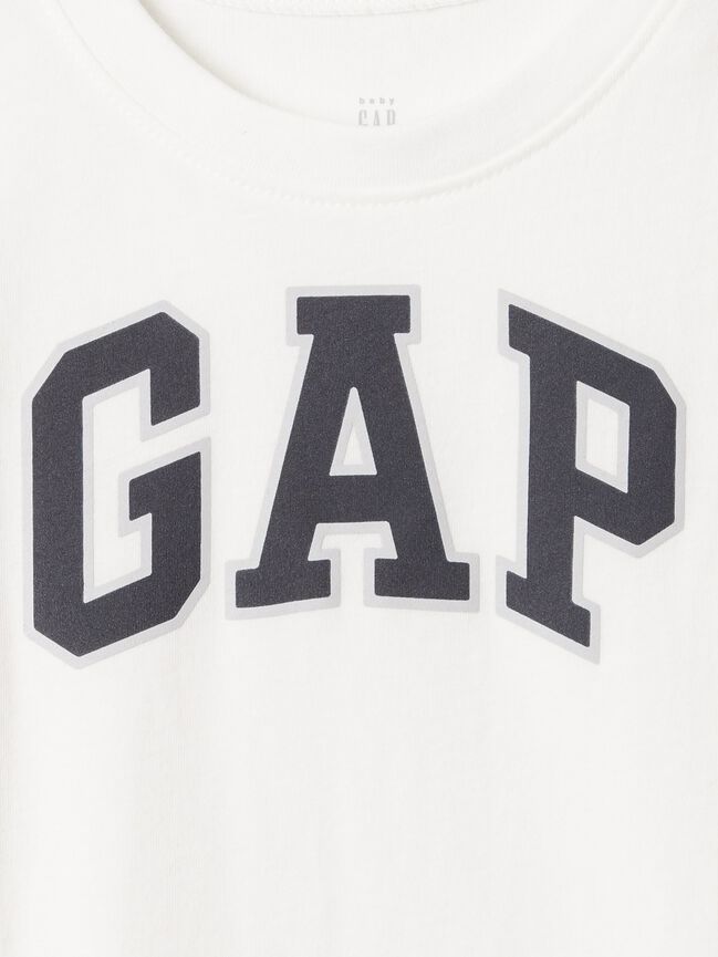 تي شيرت ياقة مدورة gap تي شيرت ياقة مدورة
