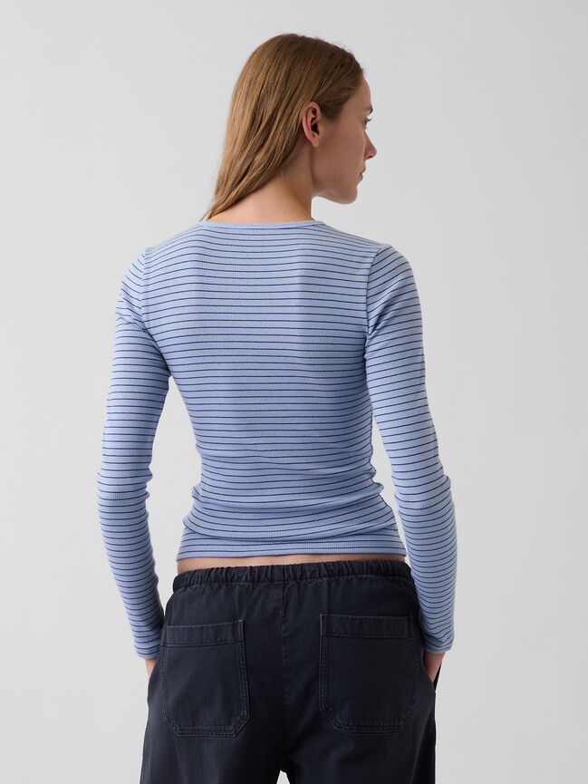 Modern Rib Gap Logo T-Shirt modern rib gap logo t shirt