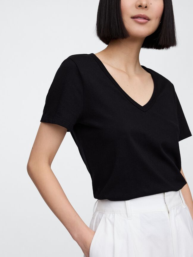 Favorite V-Neck T-Shirt gap favorite v neck t shirt