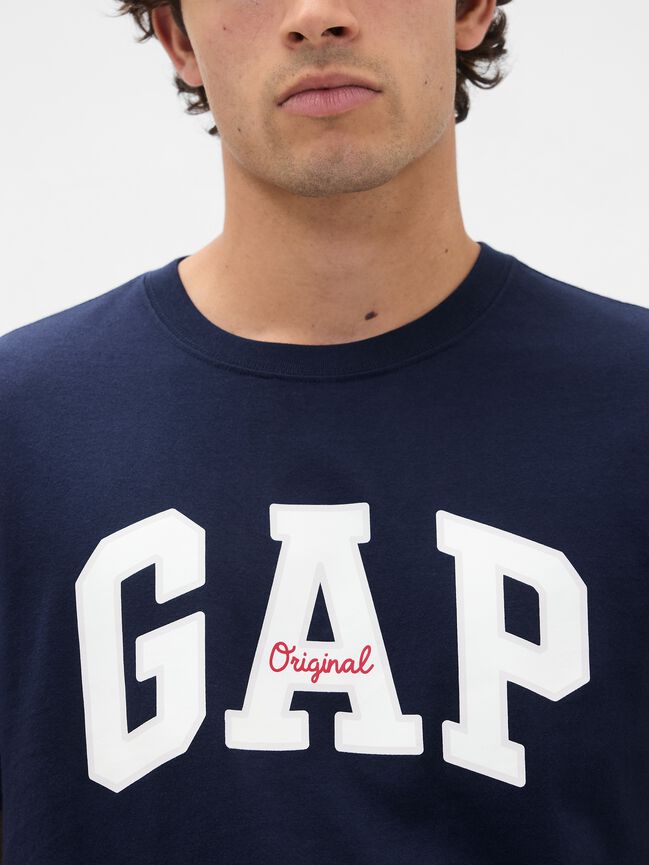 تي شيرت ناعم للاستخدام اليومي بشعار Gap تي شيرت ناعم للاستخدام اليومي بشعار gap