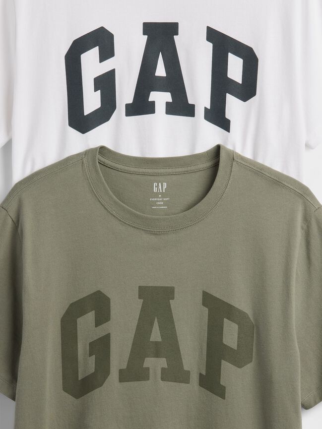 تي شيرت ناعم للاستخدام اليومي بشعار Gap (عبوة من قطعتين) تي شيرت ناعم للاستخدام اليومي بشعار gap عبوة من قطعتين