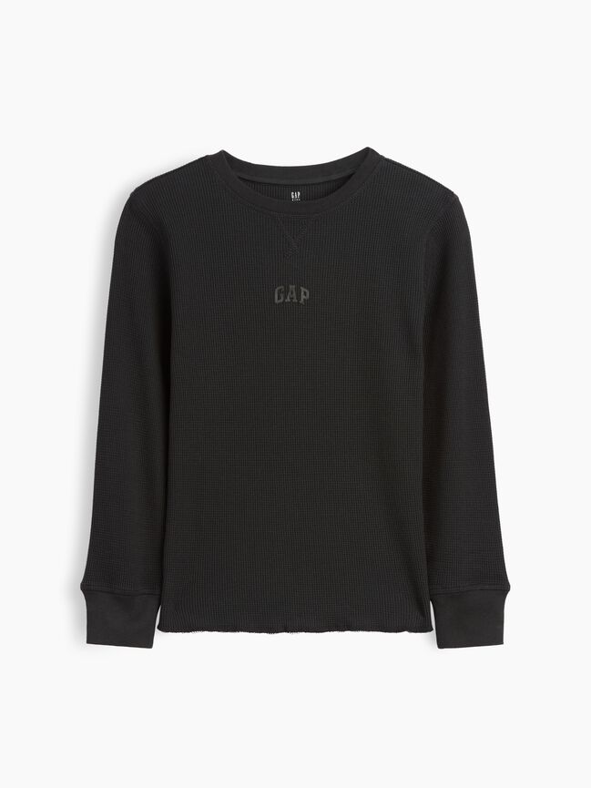 تي شيرت بنسيج وافل للأطفال بشعار Gap صغير تي شيرت بنسيج وافل للأطفال بشعار gap صغير