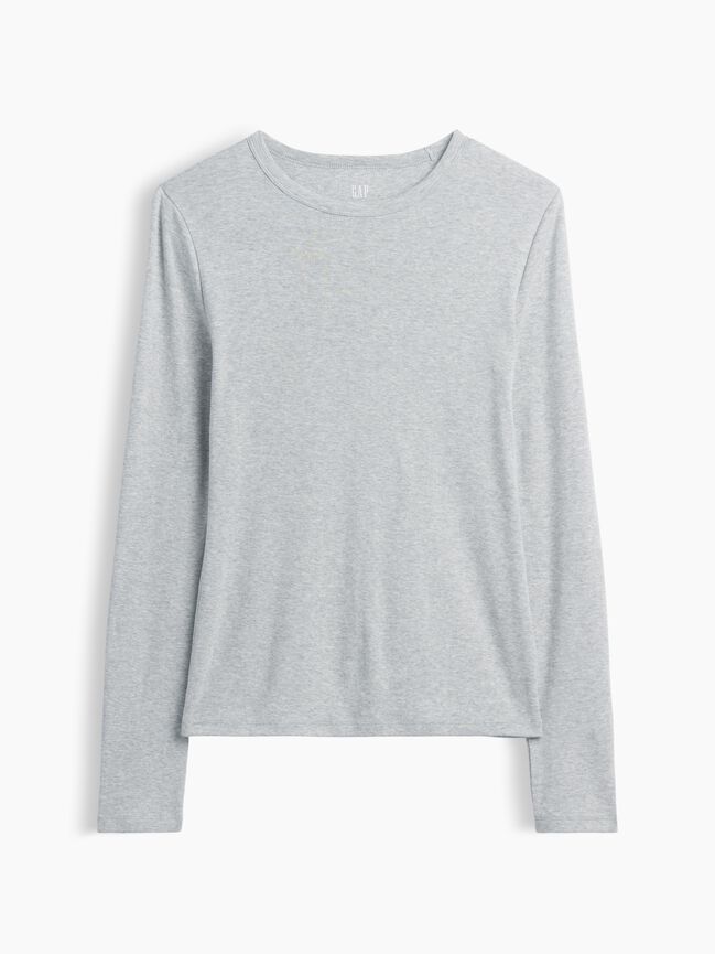 تي شيرت ياقة سبعة gap تي شيرت ياقة سبعة