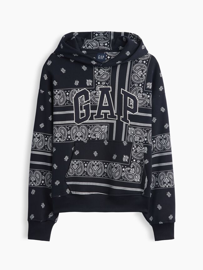 منديل رأس كبير مزين gap منديل رأس كبير مزين