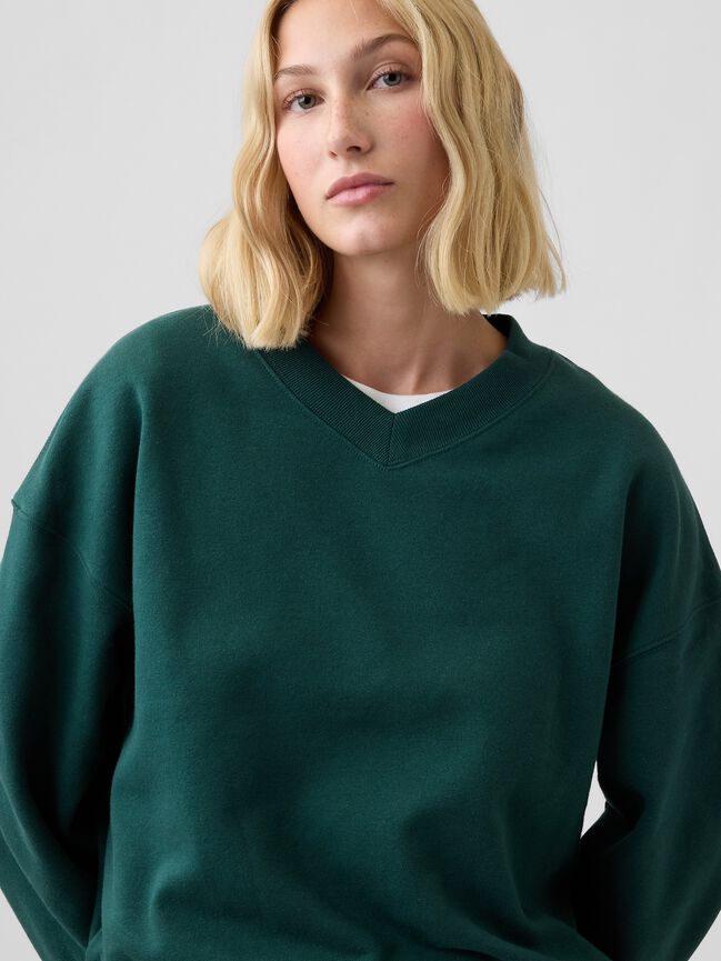 علوية اكمام طويلة gap علوية اكمام طويلة