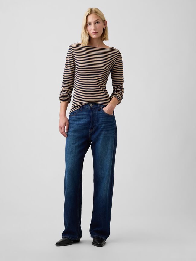 تي شيرت ياقة سبعة gap تي شيرت ياقة سبعة