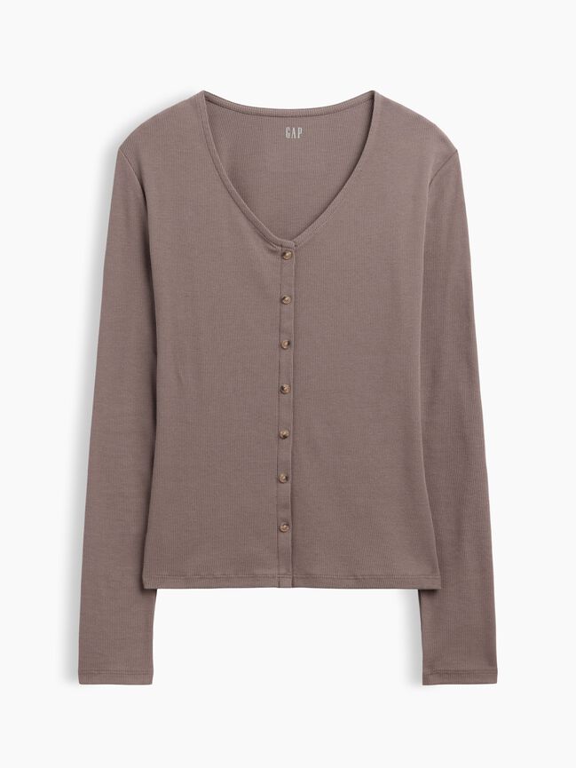 تي شيرت ياقة سبعة gap تي شيرت ياقة سبعة