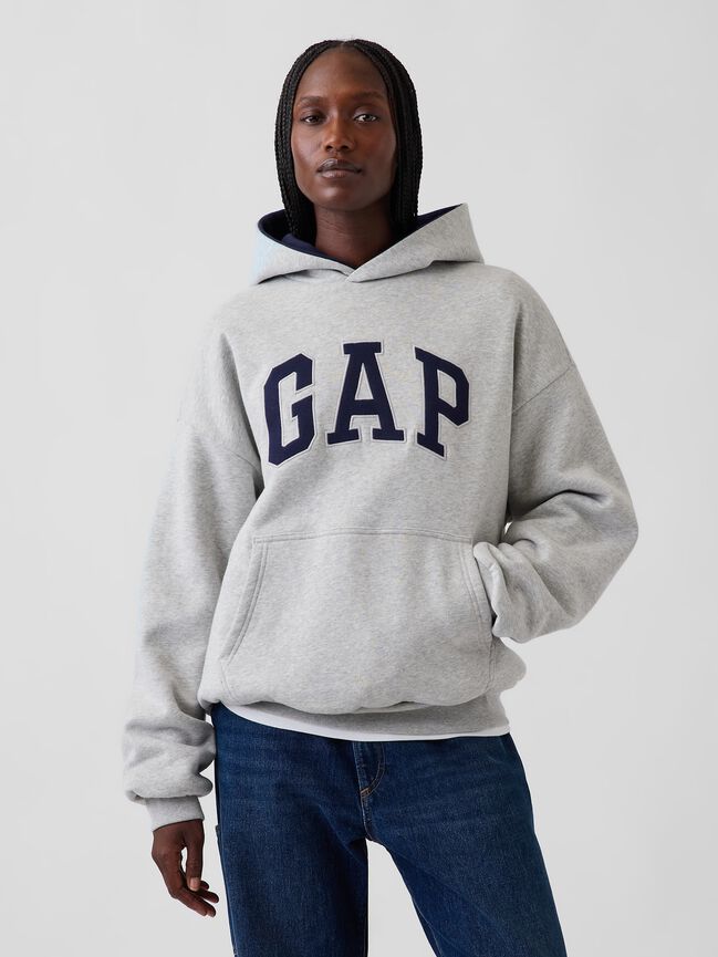 ملابس مع قلنسوة رأس gap ملابس مع قلنسوة رأس